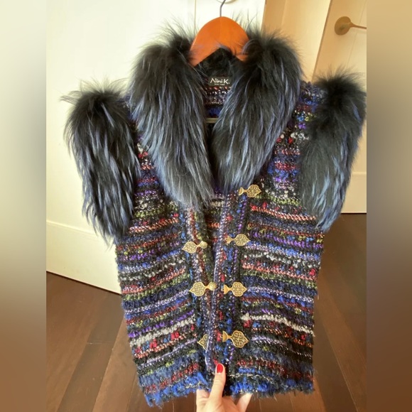 Nini K Saks Fifth Avenue Hade-Made Vest With Real Fox Hand Crocheted One Size - Picture 4 of 14